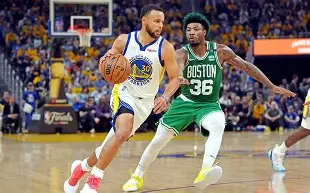 澳门新葡京官网_关于勇士NBA战胜菲尼克斯太阳库里三分雨的信息